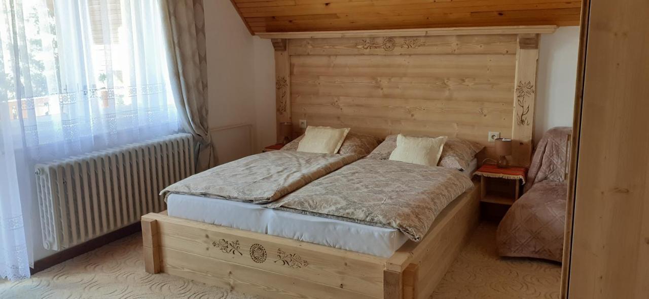 Apartman Astra V Zdiari Exteriör bild