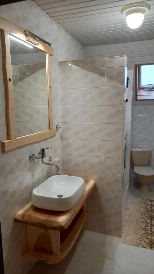 Apartman Astra V Zdiari Exteriör bild